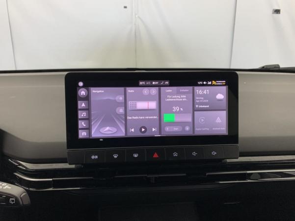 Vente en ligne Mg MG4 ELECTRIC 64KWH - 150 KW 2WD LUXURY au prix de 25 210 €