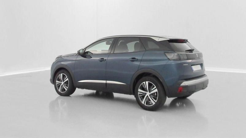 Vente en ligne Peugeot 3008 3008 1.2 Hybrid 136ch Allure Pack e-DCS6 au prix de 26 700 €