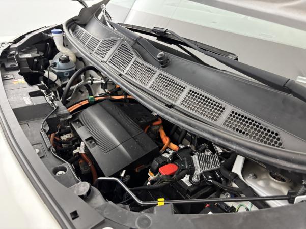 Vente en ligne Peugeot Expert Electrique 136ch batterie 50 kWh Long 9 Places + Radars AR au prix de 24 990 €