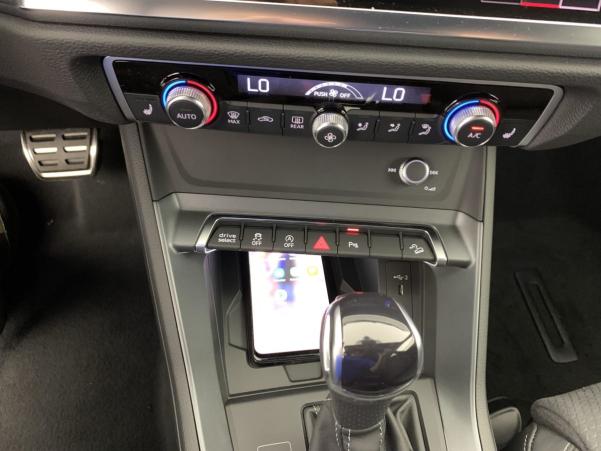 Vente en ligne Audi Q3 Sportback 35 TDI 150 ch S tronic 7 S line au prix de 50 960 €