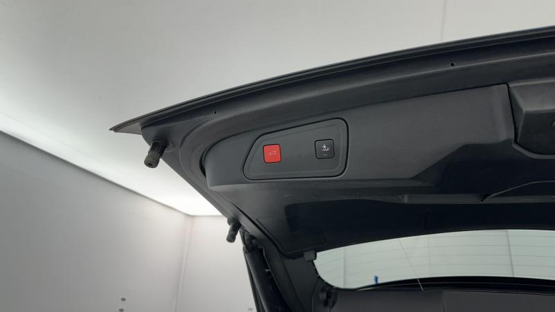 Vente en ligne Peugeot 3008 3008 1.2 Hybrid 136ch Allure Pack e-DCS6 au prix de 26 700 €