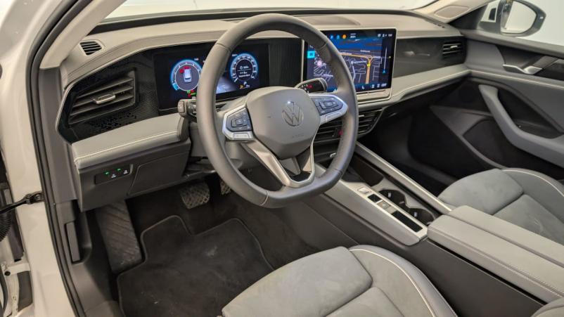 Vente en ligne Volkswagen Passat SW 1.5 ETSI OPF 150 DSG7 LIFE PLUS au prix de 33 650 €