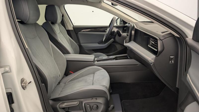 Vente en ligne Volkswagen Passat SW 1.5 ETSI OPF 150 DSG7 LIFE PLUS au prix de 33 650 €