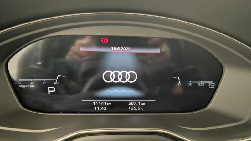 Vente en ligne Audi A4 Avant 40 TDI 204 S TRONIC 7 BUSINESS EXECUTIVE au prix de 40 860 €