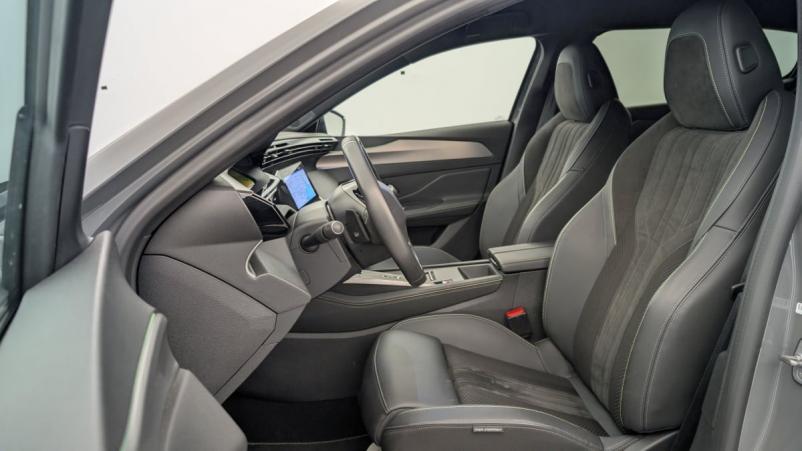 Vente en ligne Peugeot 408 PureTech 130 ch S S EAT8 GT au prix de 26 030 €