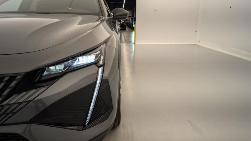Vente en ligne Peugeot 408 PureTech 130 ch S S EAT8 GT au prix de 26 030 €