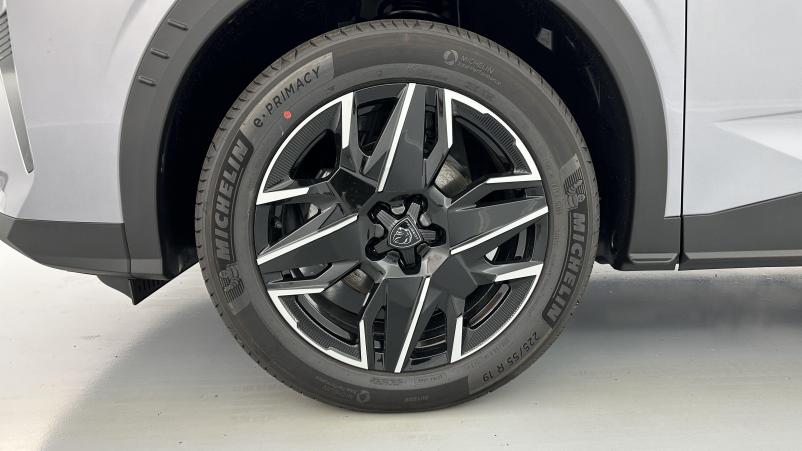 Vente en ligne Peugeot 3008 3008 Hybrid 145ch GT e-DCS6 au prix de 35 400 €