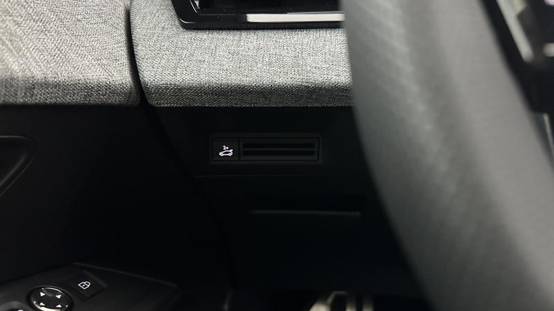 Vente en ligne Peugeot 5008 5008 1.2 Hybrid 145ch GT e-DCS6 au prix de 39 000 €