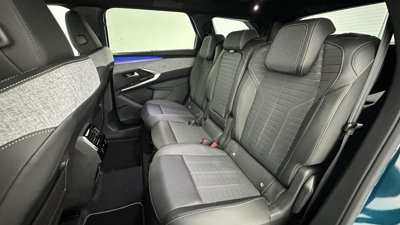Vente en ligne Peugeot 5008 5008 1.2 Hybrid 145ch GT e-DCS6 au prix de 38 400 €