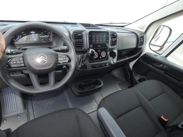Vente en ligne Citroën Jumper Fourgon TOLE 35 L3H2 180 S S BVA8 au prix de 34 370 €