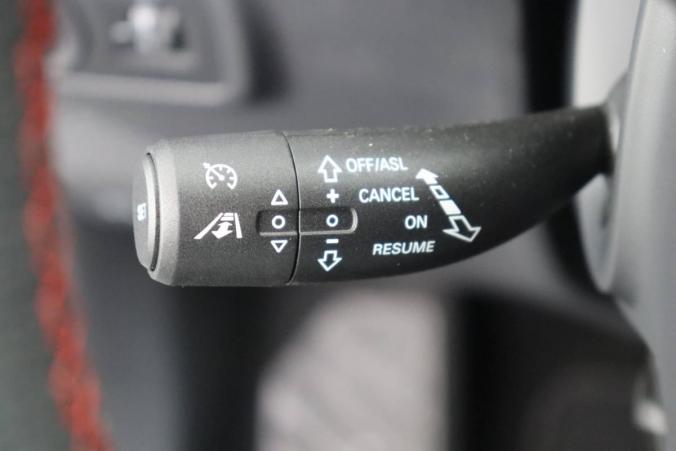 Vente en ligne Mg ZS AUTONOMIE STANDARD 51KWH - 130 KW 2WD LUXURY au prix de 22 650 €