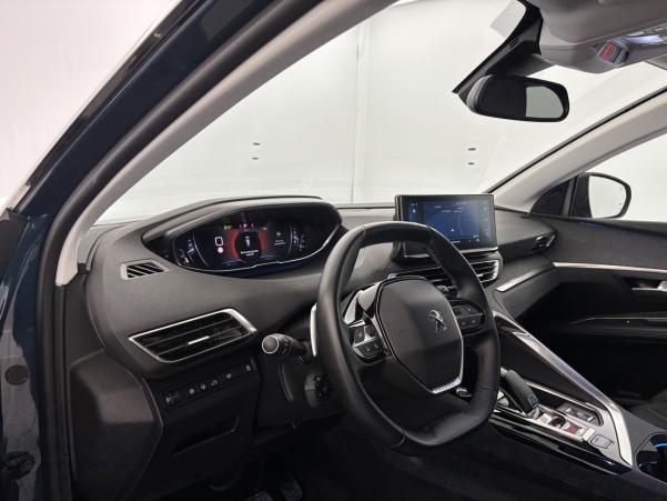 Vente en ligne Peugeot 5008 1.5 BlueHDi 130ch Allure Pack EAT8 Suréquipé au prix de 24 790 €