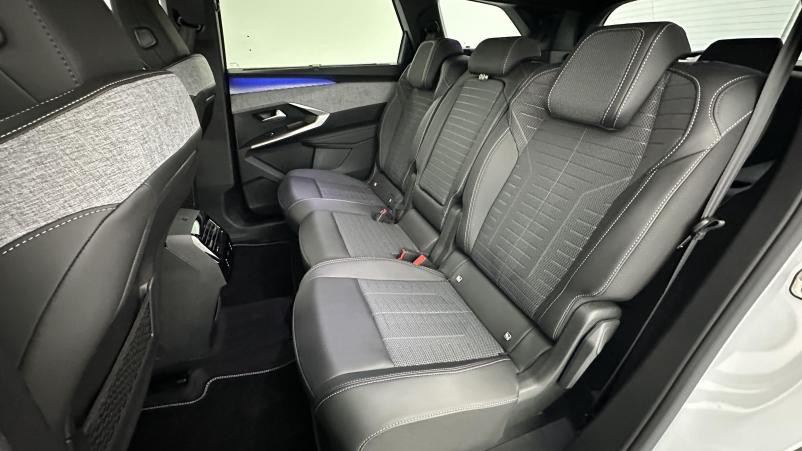 Vente en ligne Peugeot 5008 5008 1.2 Hybrid 145ch GT e-DCS6 au prix de 39 000 €