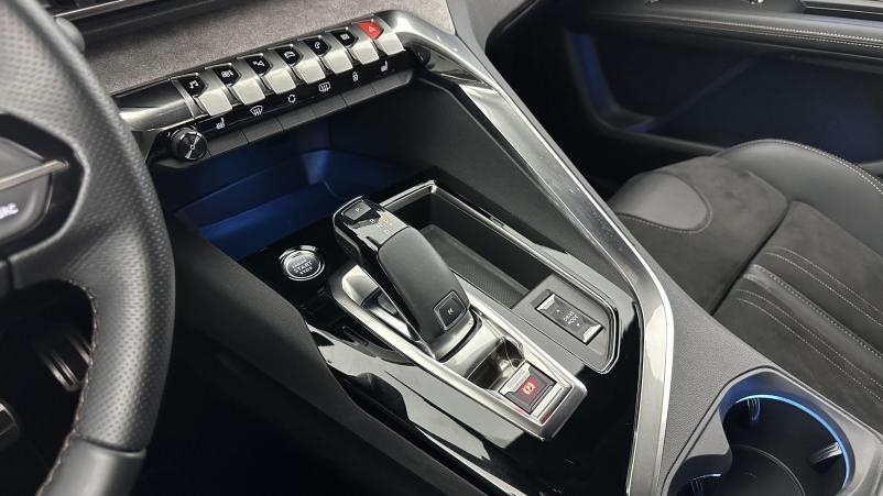 Vente en ligne Peugeot 3008 3008 II 1.5 BlueHDi 130ch GT Pack EAT8 au prix de 27 800 €
