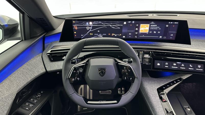 Vente en ligne Peugeot 5008 5008 1.2 Hybrid 145ch GT e-DCS6 au prix de 39 000 €