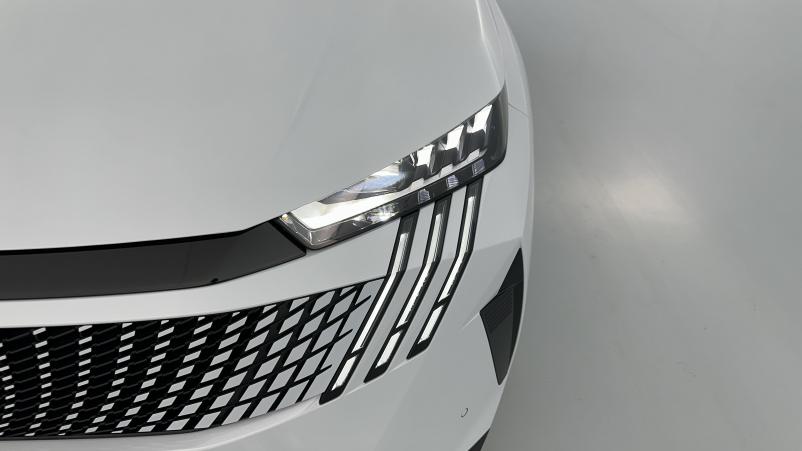 Vente en ligne Peugeot 5008 5008 1.2 Hybrid 145ch GT e-DCS6 au prix de 39 000 €