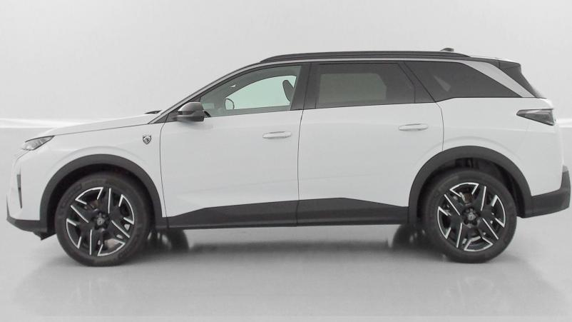 Vente en ligne Peugeot 5008 5008 1.2 Hybrid 145ch GT e-DCS6 au prix de 39 000 €