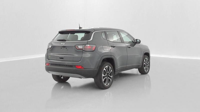 Vente en ligne Jeep Compass Compass II 1.5 Turbo T4 130ch MHEV Altitude 4x2 BVR7 au prix de 26 000 €