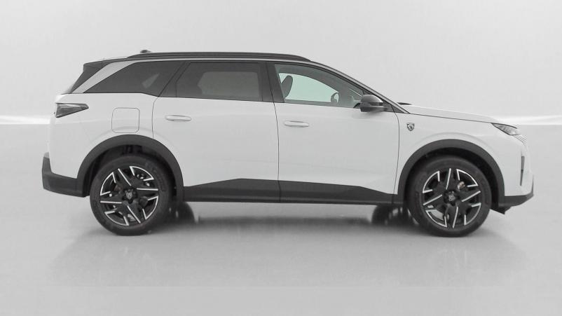 Vente en ligne Peugeot 5008 5008 1.2 Hybrid 145ch GT e-DCS6 au prix de 39 000 €