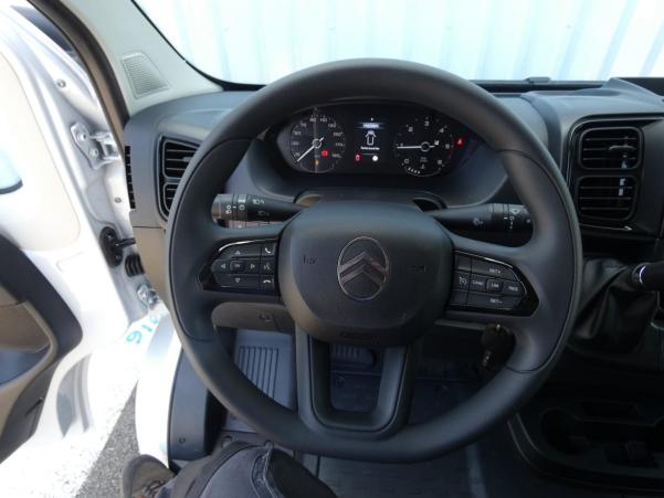 Vente en ligne Citroën Jumper Fourgon TOLE 35 L2H2 180 SS BVA8 au prix de 32 890 €