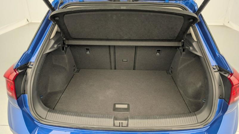 Vente en ligne Volkswagen T-Roc 1.5 TSI 150 EVO Start Stop DSG7 Active au prix de 26 440 €