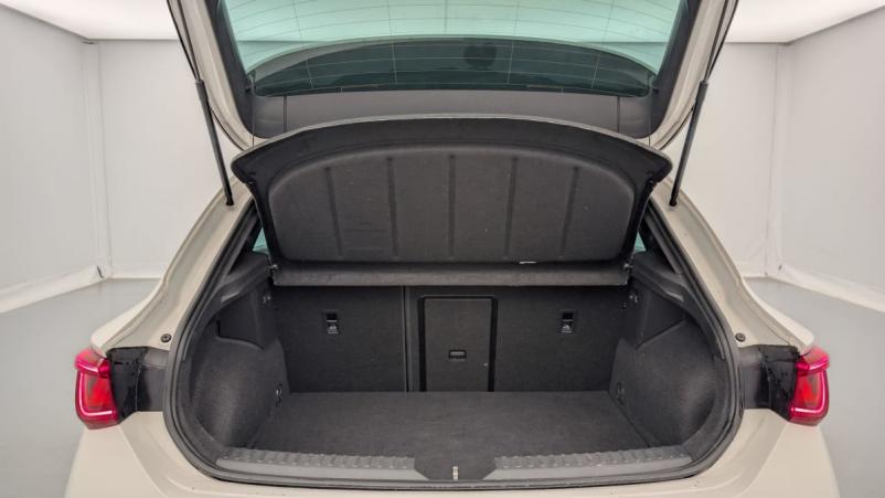 Vente en ligne Seat Leon E-HYBRID 204 CH DSG6 XCELLENCE au prix de 22 320 €