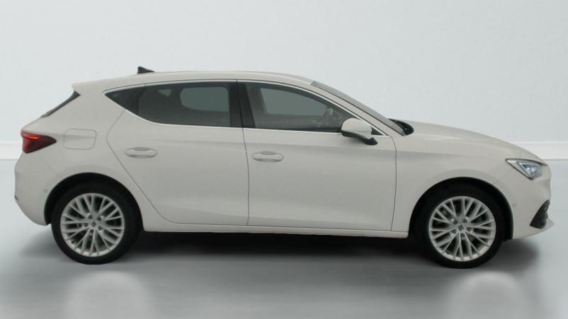 Vente en ligne Seat Leon E-HYBRID 204 CH DSG6 XCELLENCE au prix de 22 320 €