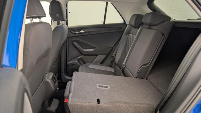 Vente en ligne Volkswagen T-Roc 1.5 TSI 150 EVO Start Stop DSG7 Active au prix de 26 440 €