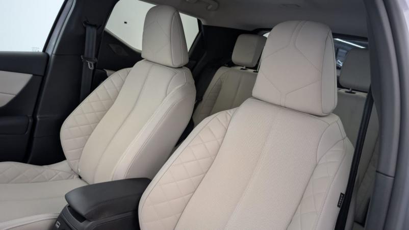 Vente en ligne Ds Ds3 PureTech 130 EAT8 Esprit de Voyage au prix de 25 010 €