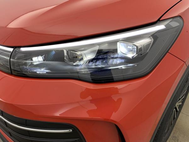 Vente en ligne Volkswagen Tiguan 1.5 eTSI 150CV DSG7 LIFE PLUS au prix de 39 640 €