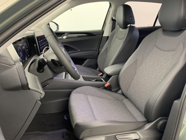 Vente en ligne Volkswagen Tiguan 1.5 eTSI 150CV DSG7 LIFE PLUS au prix de 39 640 €