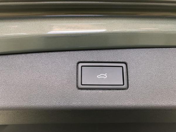 Vente en ligne Volkswagen Tiguan 1.5 eTSI 150CV DSG7 LIFE PLUS au prix de 39 640 €