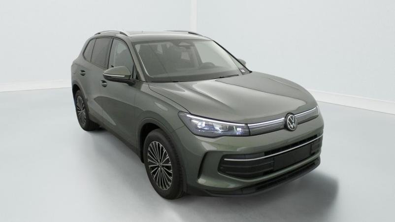 Vente en ligne Volkswagen Tiguan 1.5 eTSI 150CV DSG7 LIFE PLUS au prix de 39 640 €