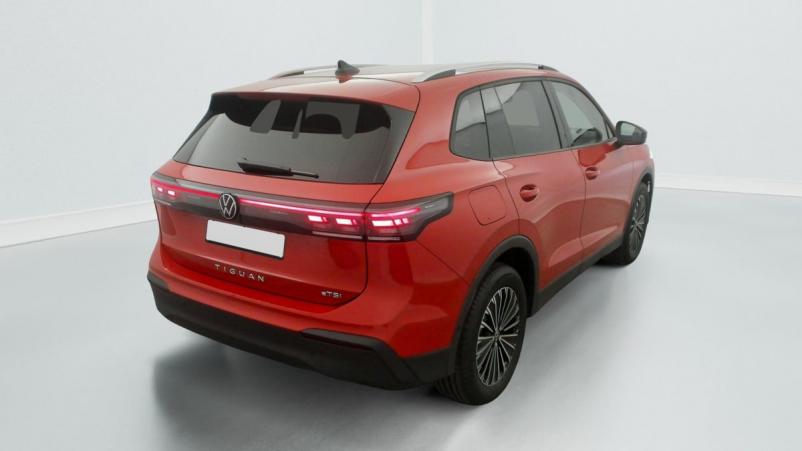 Vente en ligne Volkswagen Tiguan 1.5 eTSI 150CV DSG7 LIFE PLUS au prix de 39 640 €