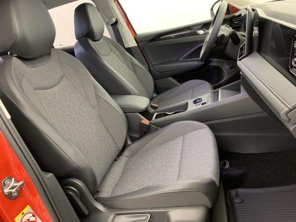 Vente en ligne Volkswagen Tiguan 1.5 eTSI 150CV DSG7 LIFE PLUS au prix de 39 640 €