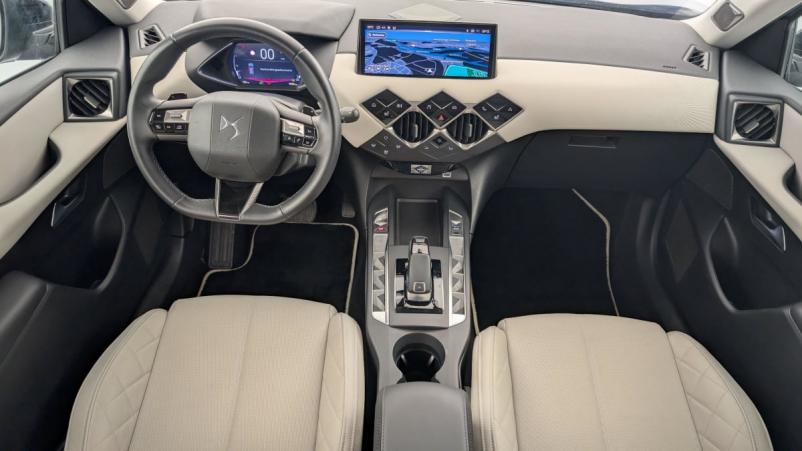 Vente en ligne Ds Ds3 PureTech 130 EAT8 Esprit de Voyage au prix de 25 010 €