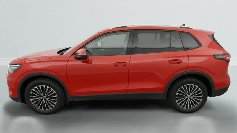 Vente en ligne Volkswagen Tiguan 1.5 eTSI 150CV DSG7 LIFE PLUS au prix de 39 640 €