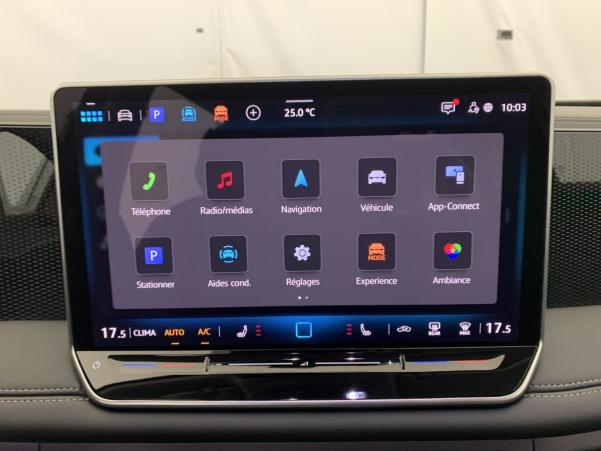 Vente en ligne Volkswagen Tiguan 1.5 eTSI 150CV DSG7 LIFE PLUS au prix de 39 640 €