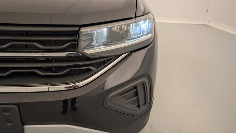 Vente en ligne Volkswagen T-Cross 1.0 TSI 116 Start Stop BVM6 Life au prix de 23 360 €