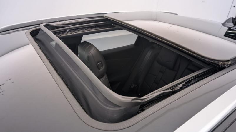 Vente en ligne Ds DS7 Crossback BlueHDi 130 EAT8 Opera au prix de 33 650 €
