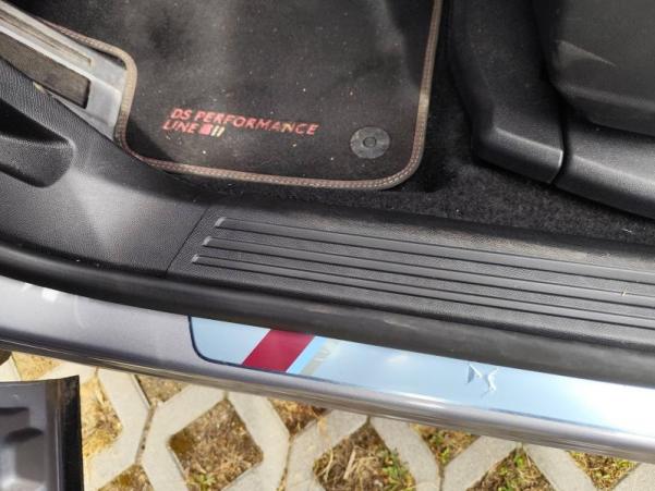 Vente en ligne Ds DS7 Crossback PureTech 225ch Performance Line + Automatique au prix de 24 490 €