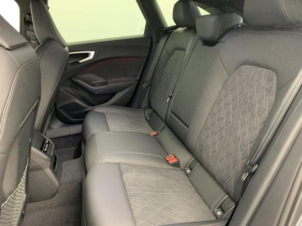 Vente en ligne Audi A5 Avant TDI Hybride 204 ch S tronic 7 S line au prix de 59 200 €