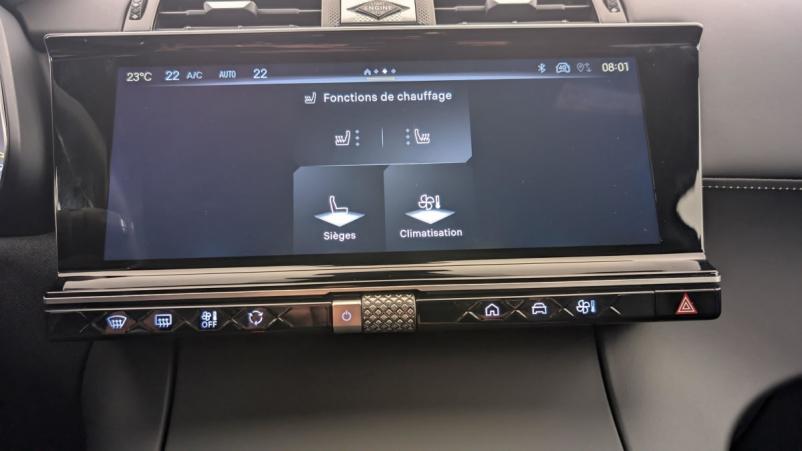 Vente en ligne Ds DS7 Crossback BlueHDi 130 EAT8 Opera au prix de 33 650 €