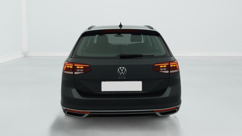 Vente en ligne Volkswagen Passat SW 1.4 TSI Hybride Rechargeable DSG6 GTE au prix de 24 380 €