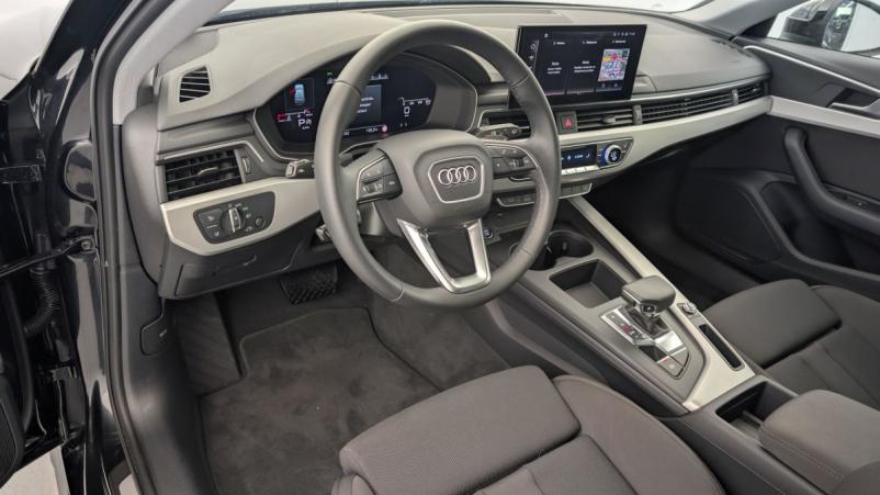 Vente en ligne Audi A4 Avant 40 TDI 204 S TRONIC 7 BUSINESS EXECUTIVE au prix de 40 860 €