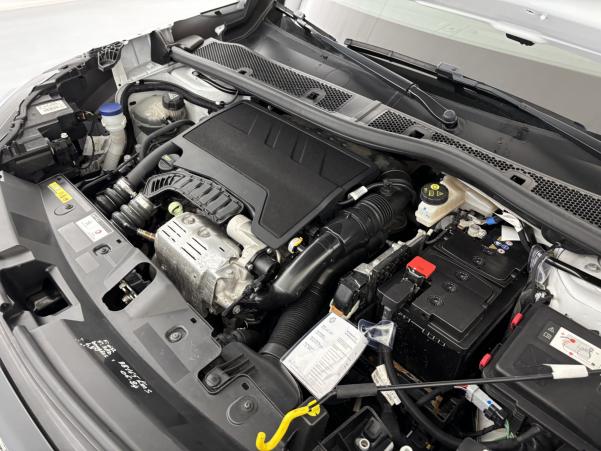 Vente en ligne Peugeot 2008 1.2 PureTech 100ch Style au prix de 13 790 €