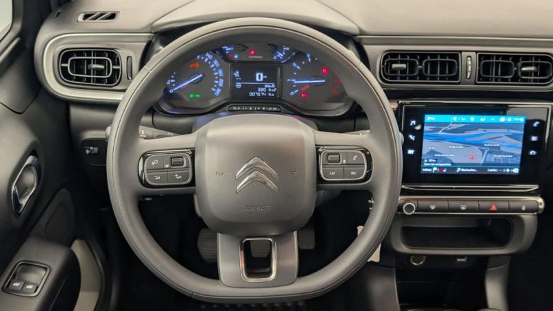 Vente en ligne Citroën C3 PureTech 110 BVM6 Plus au prix de 13 570 €
