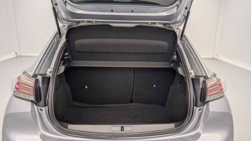 Vente en ligne Peugeot 208 PureTech 100 S S BVM6 Allure au prix de 17 490 €