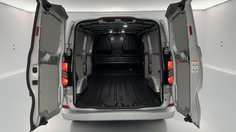 Vente en ligne Ford Transit Custom Transit custom II 320 L2H1 2.0 Ecoblue 170ch Limited BVA8 au prix de 45 180 €