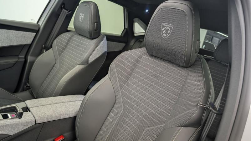 Vente en ligne Peugeot 3008 Hybrid 145 e-DCS6 GT au prix de 37 580 €